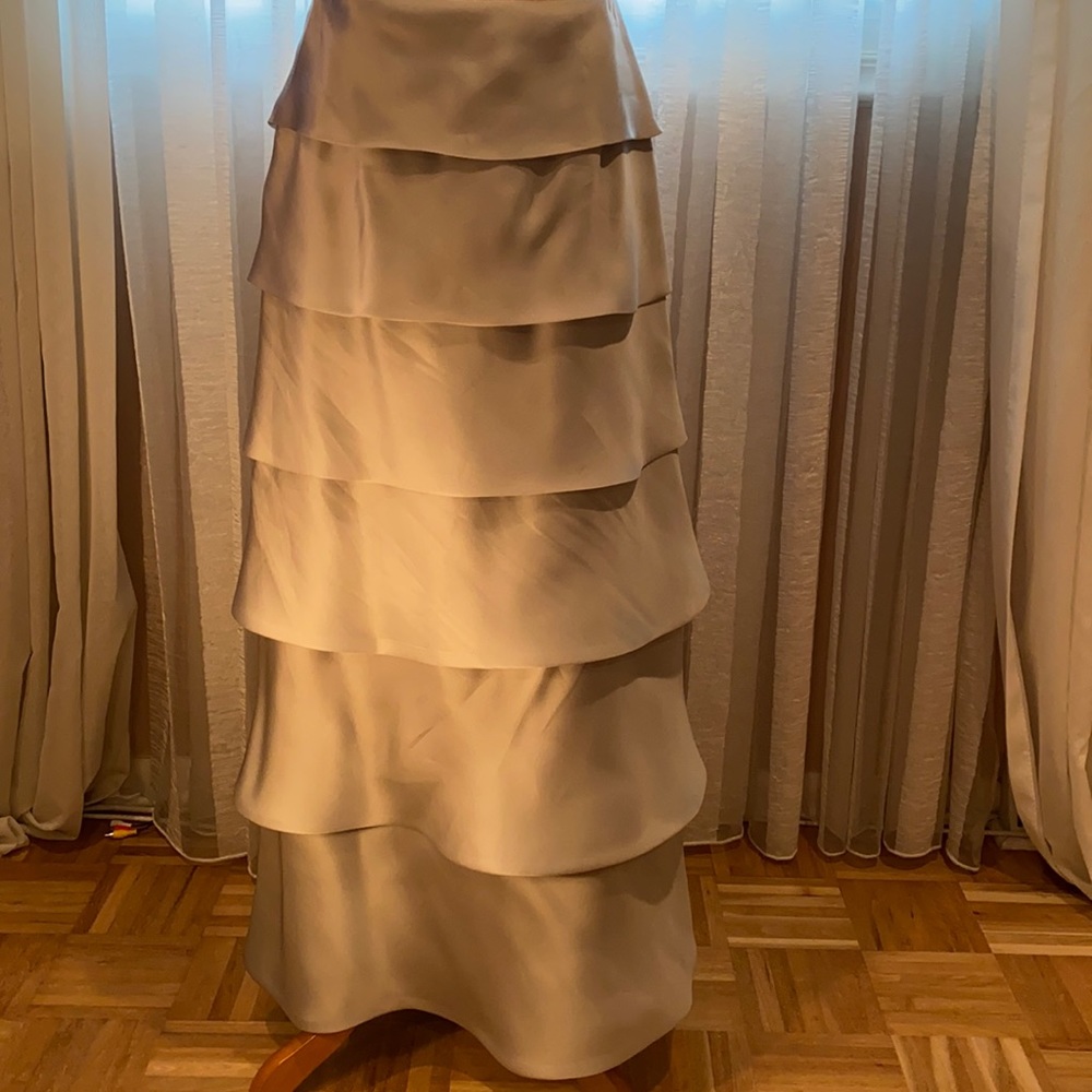 Cache fabulous silk gray evening skirt, size M
